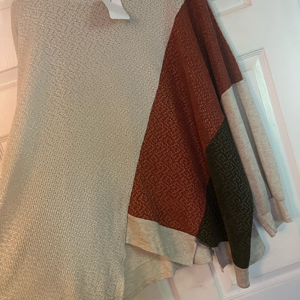 Boutique top - Picture 9 of 12